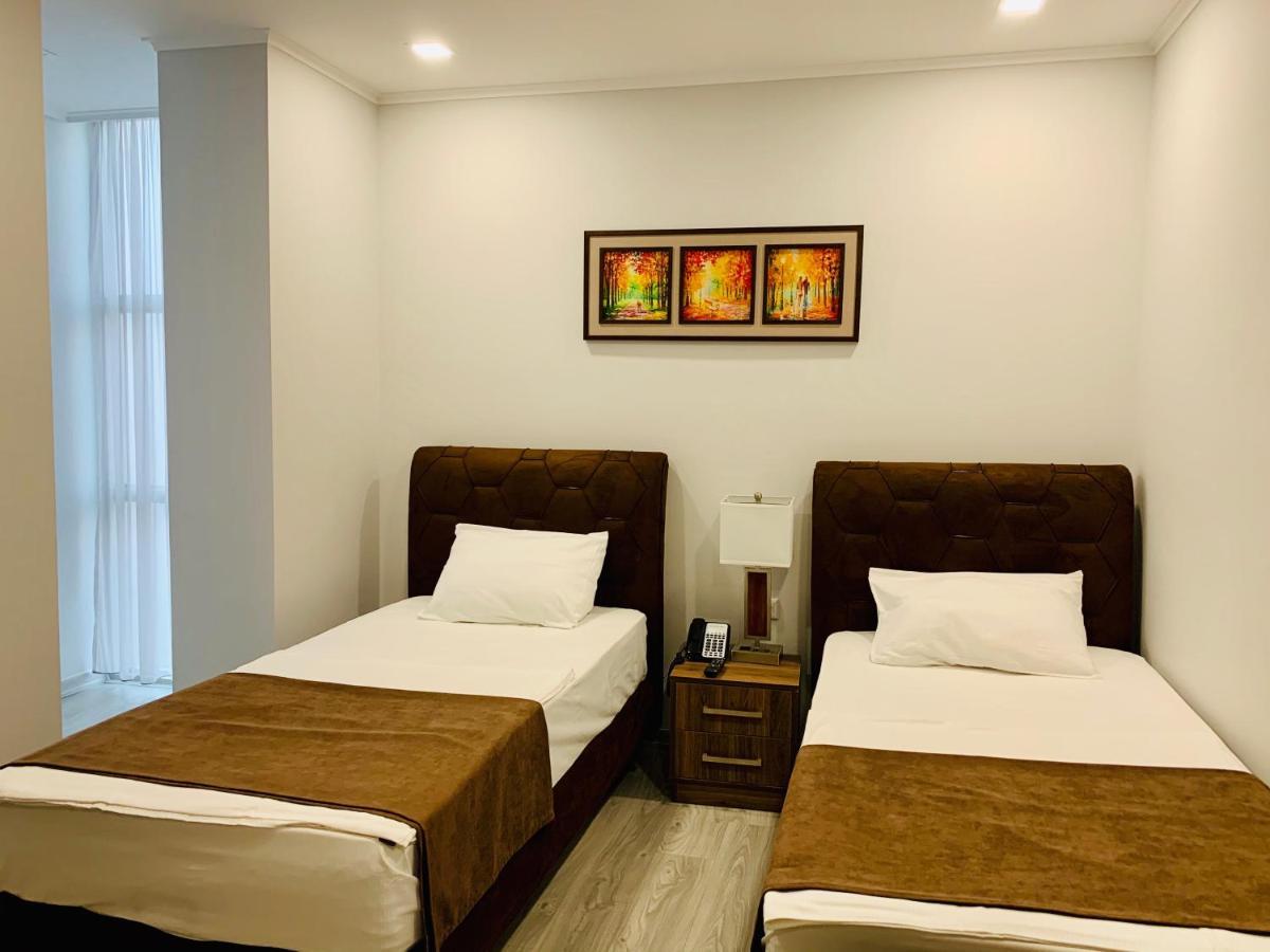 Hotel Tsereteli Palace Μπατούμι Εξωτερικό φωτογραφία