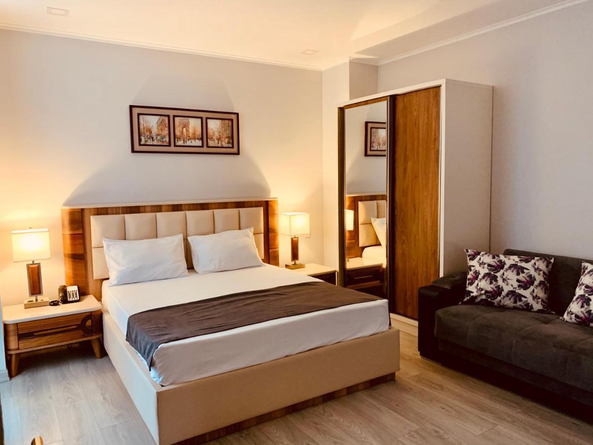 Hotel Tsereteli Palace Μπατούμι Εξωτερικό φωτογραφία